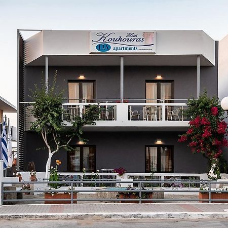 ستالوس Lia Beachfront Apartments المظهر الخارجي الصورة