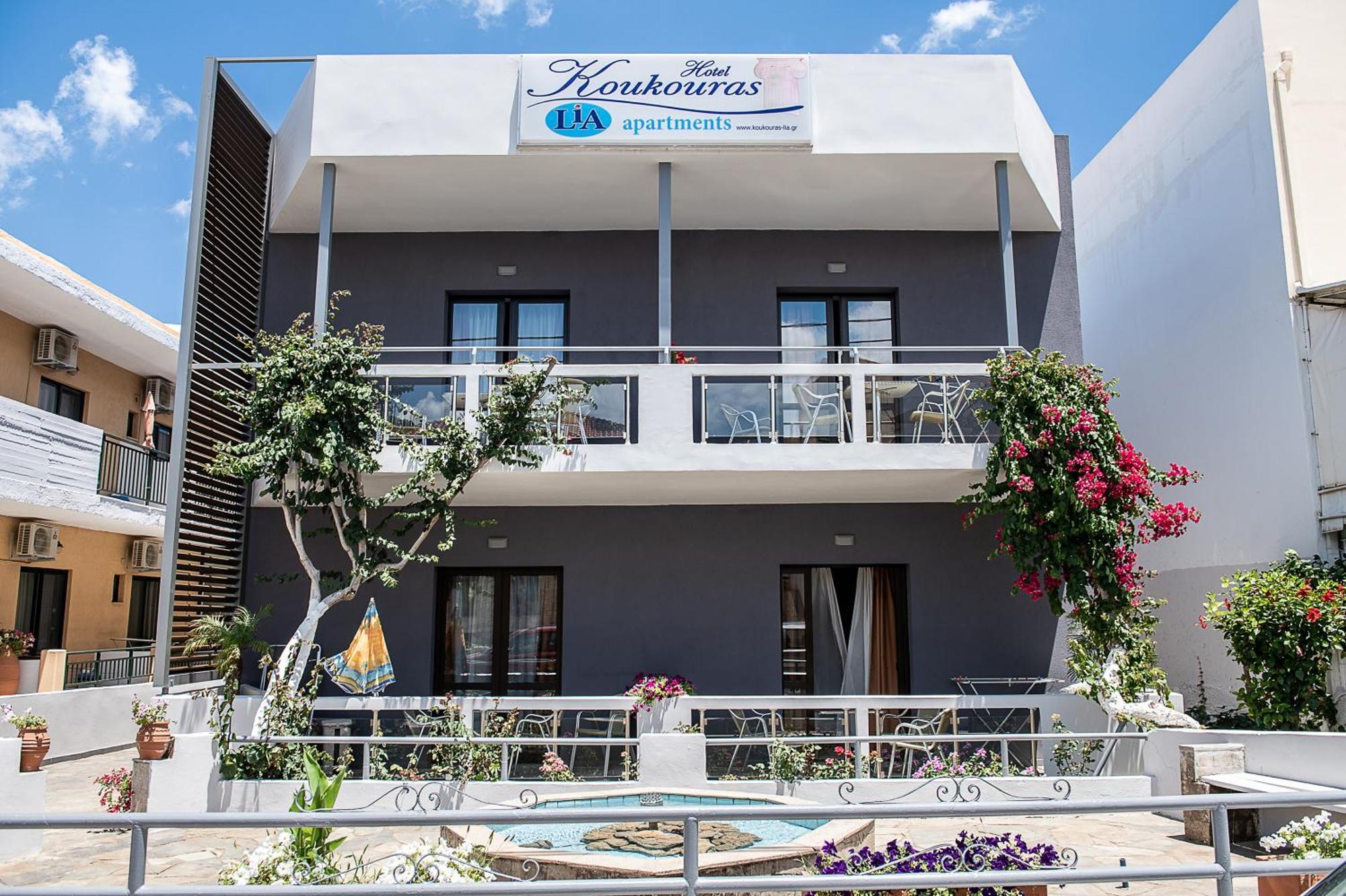 ستالوس Lia Beachfront Apartments المظهر الخارجي الصورة