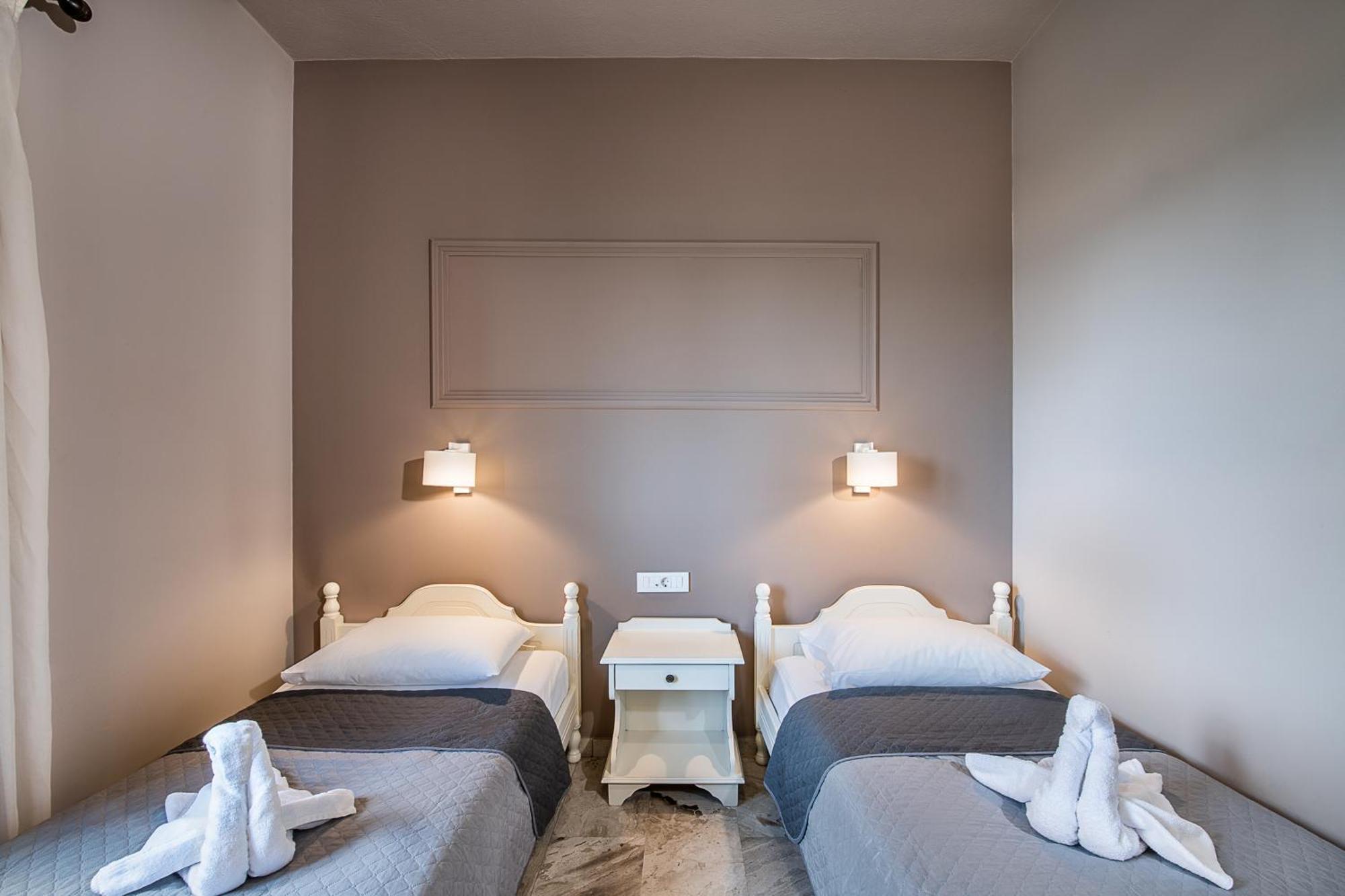 ستالوس Lia Beachfront Apartments المظهر الخارجي الصورة