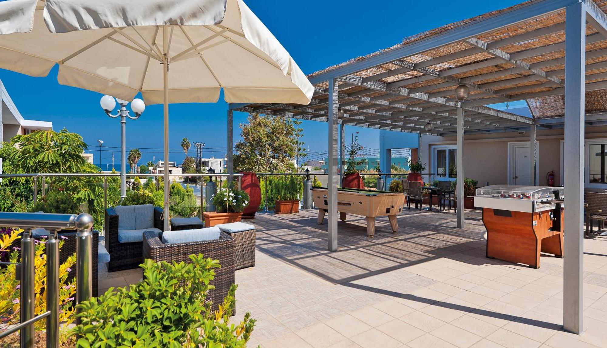 ستالوس Lia Beachfront Apartments المظهر الخارجي الصورة
